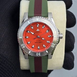 Gucci Men's Swiss Automatic Dive Red & Green