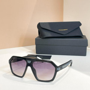 Dolce & Gabbana Oversized Square Sunglasses with Gradient Grey Lenses