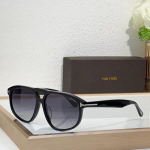 Tom Ford Sunglasses Black