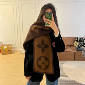 Louis Vuitton Stole in Brown with the Iconic Monogram Pattern