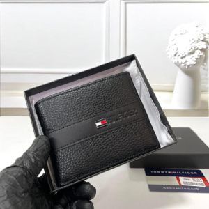 Tommy Hilfiger Black Textured Leather Wallet