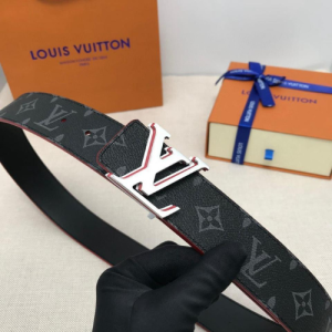 Louis Vuitton Belt with a Black and Grey Pattern