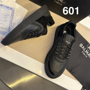 Balmain Sneakers in Black Leather and Suede