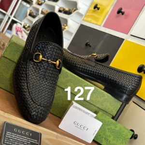 Gucci Loafers with a Black Woven Pattern