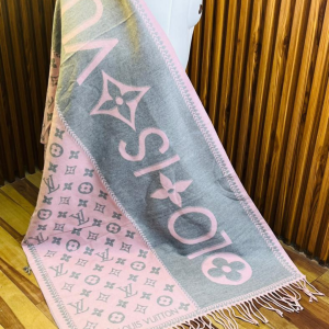 Louis Vuitton Stole With a Pink And Gray Pattern